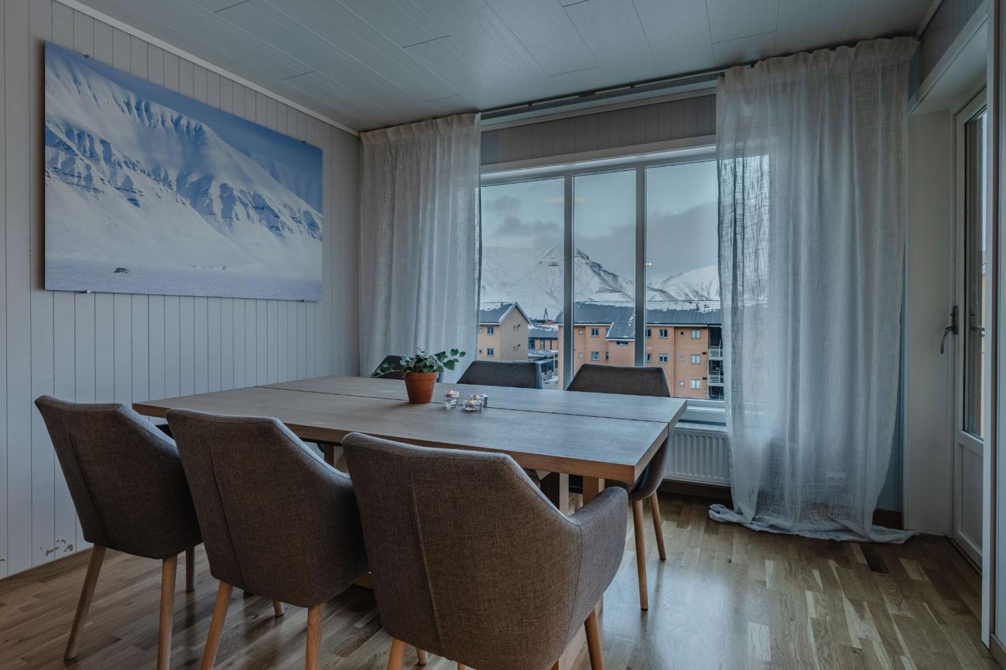 Longyearbyen Apartment Esterno foto