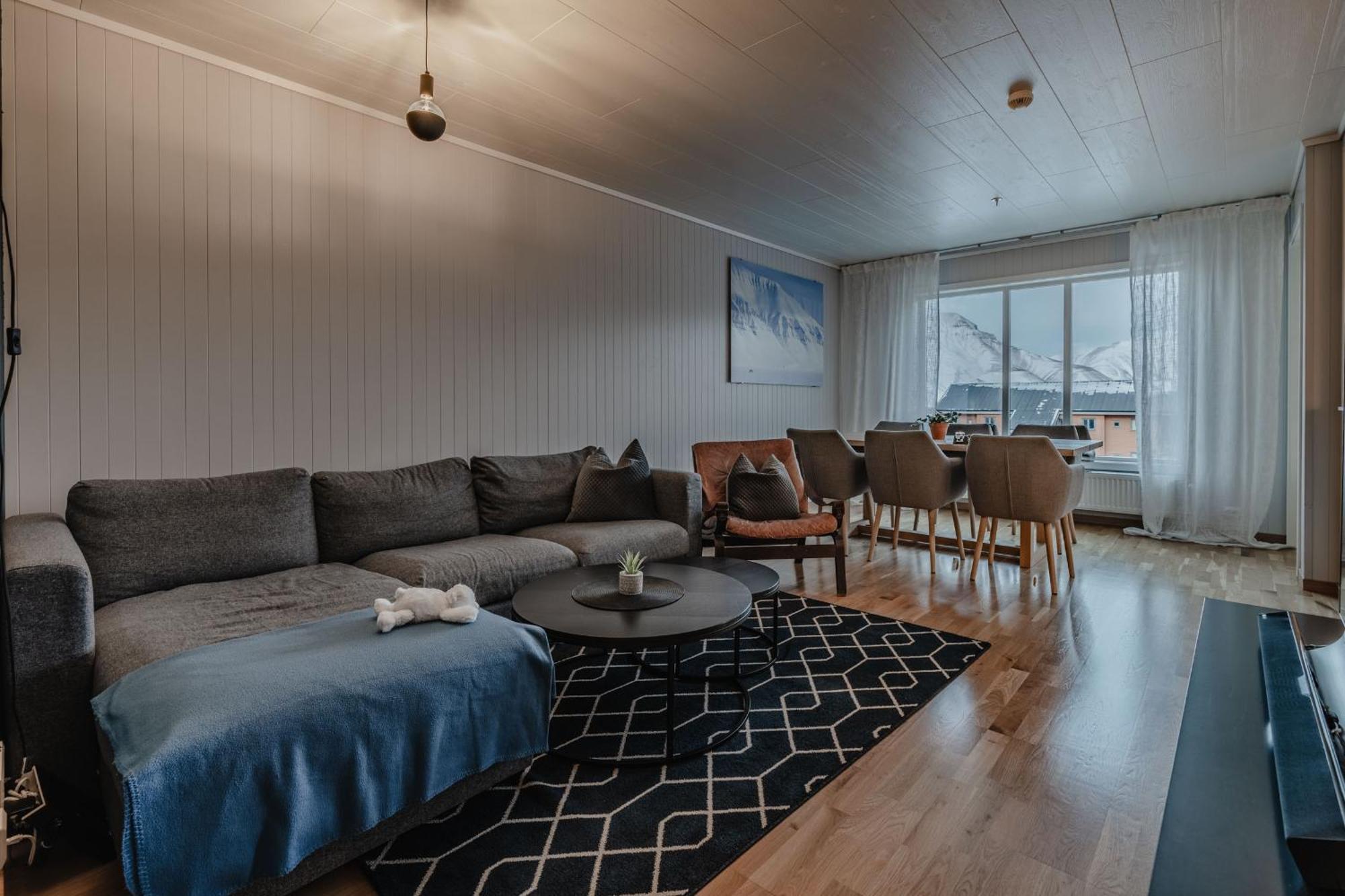 Longyearbyen Apartment Esterno foto